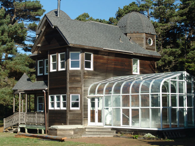 Solarium and Hot Tub